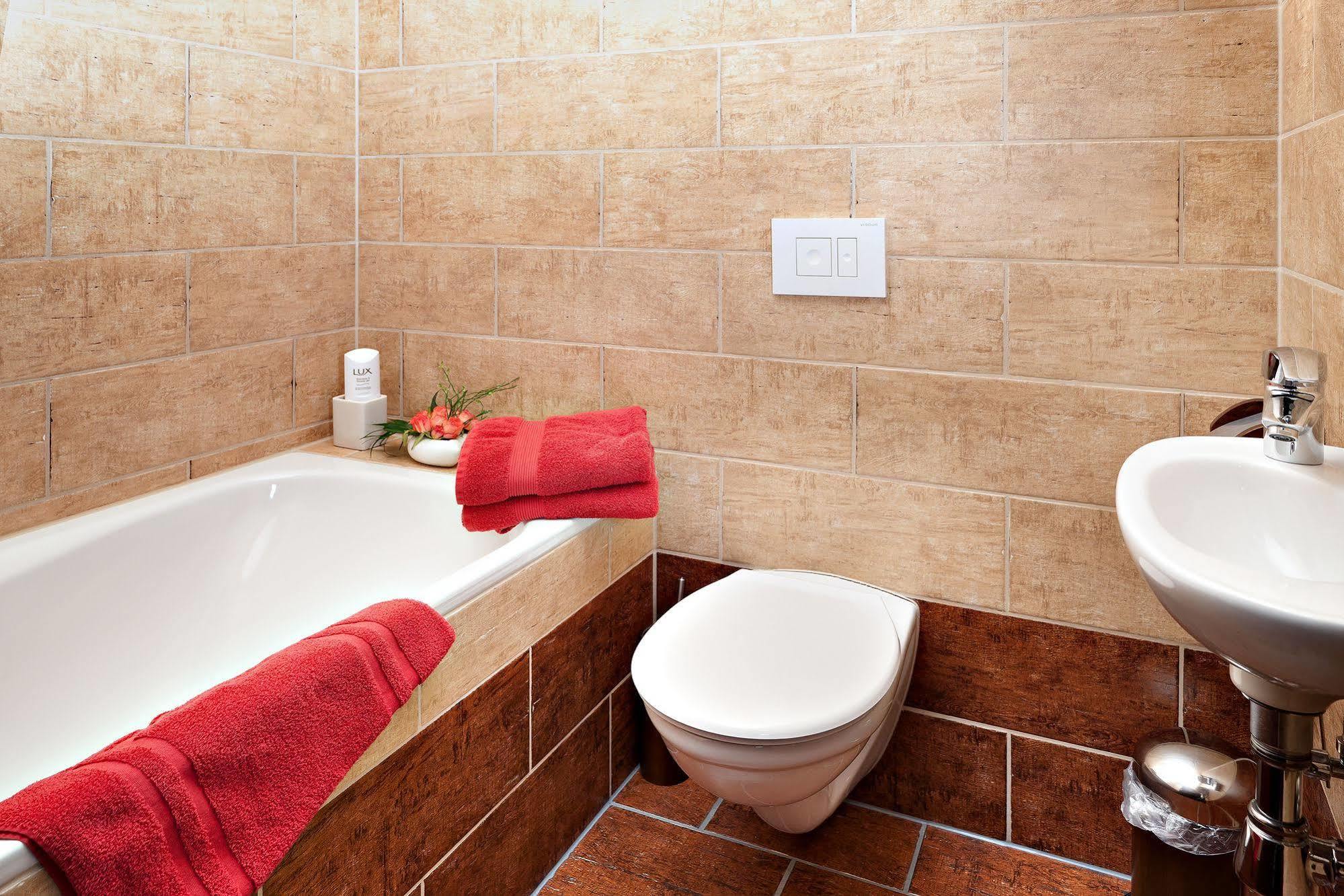 Hotel Brauhaus Wittenberg Экстерьер фото